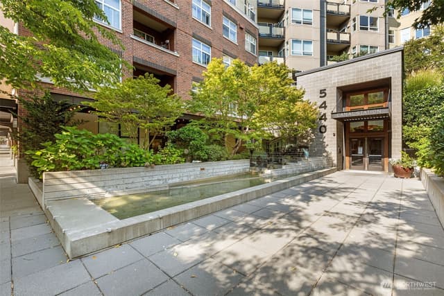 Property photo for 5440 Leary Avenue NW #401, Seattle photo 2