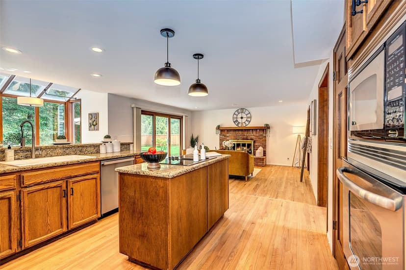 Property photo for 14520 186th Place NE, Woodinville photo 11