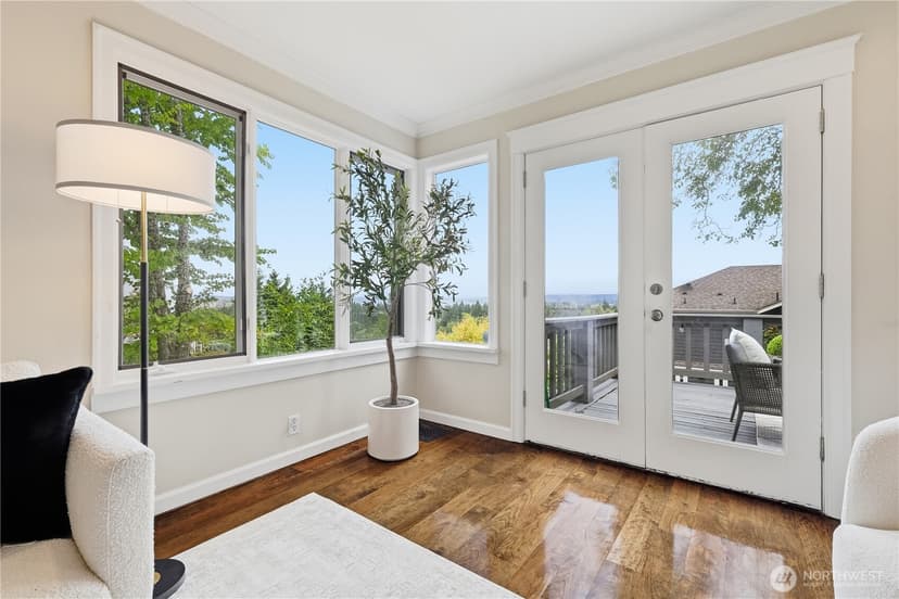 Property photo for 2406 E Helen St, Seattle photo 6