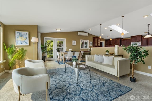 Property photo for 1201 E Lakeshore Drive, Lake Stevens photo 5