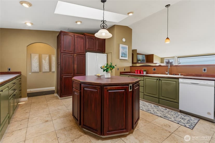 Property photo for 1201 E Lakeshore Drive, Lake Stevens photo 13
