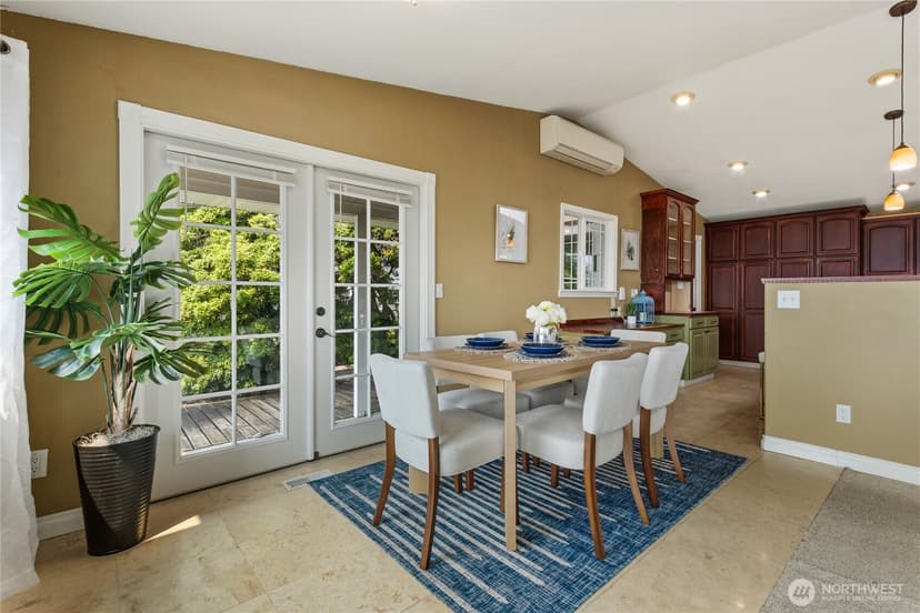 Property photo for 1201 E Lakeshore Drive, Lake Stevens photo 16