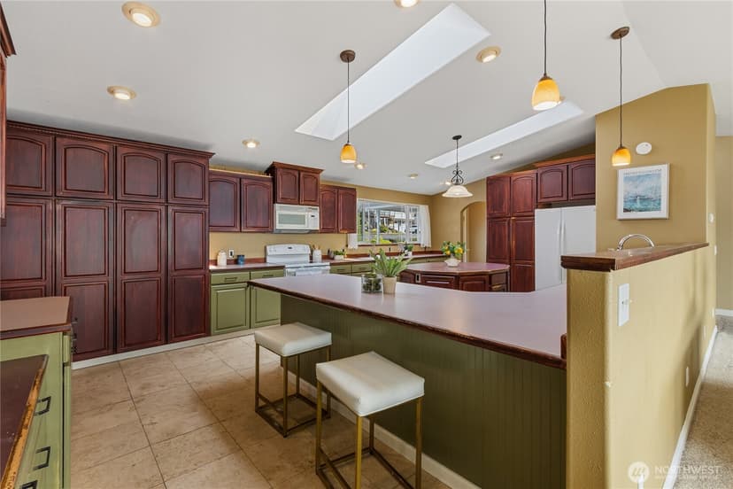 Property photo for 1201 E Lakeshore Drive, Lake Stevens photo 18