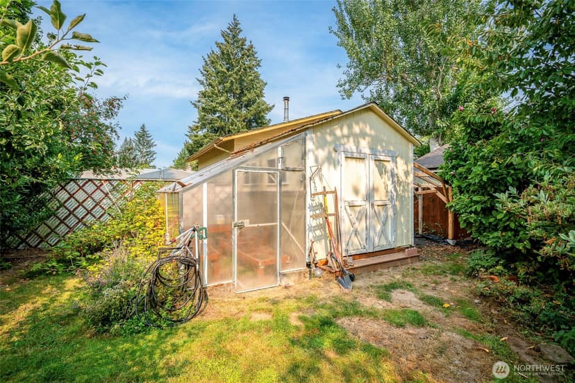 Property photo for 1110 13th Street SE, Puyallup photo 27