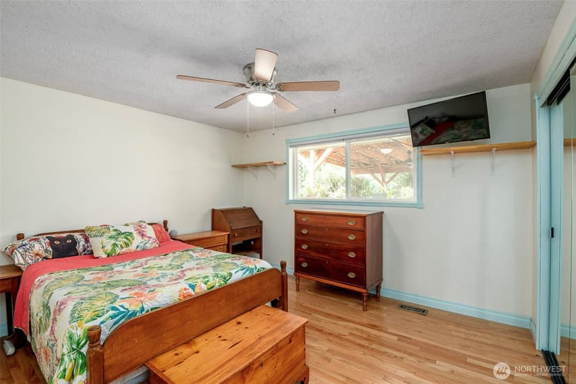 Property photo for 1110 13th Street SE, Puyallup photo 18