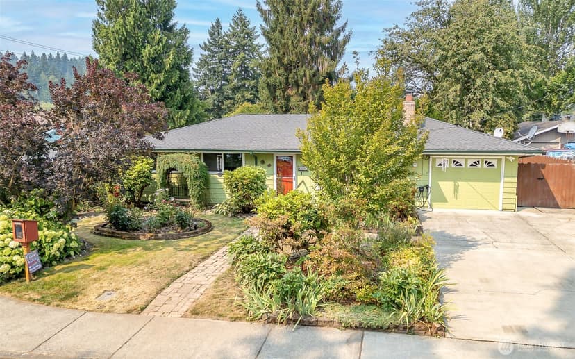 Property photo for 1110 13th Street SE, Puyallup