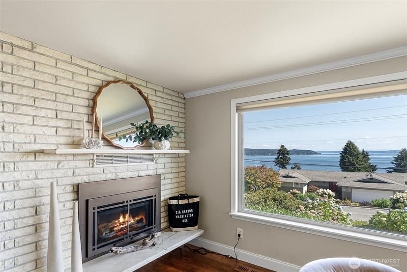 Property photo for 7108 Soundview Drive NW, Gig Harbor photo 12