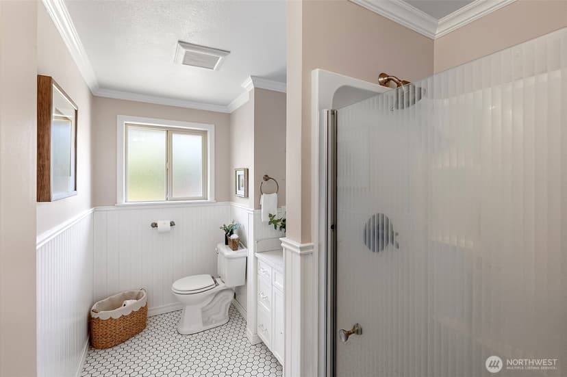 Property photo for 7108 Soundview Drive NW, Gig Harbor photo 16