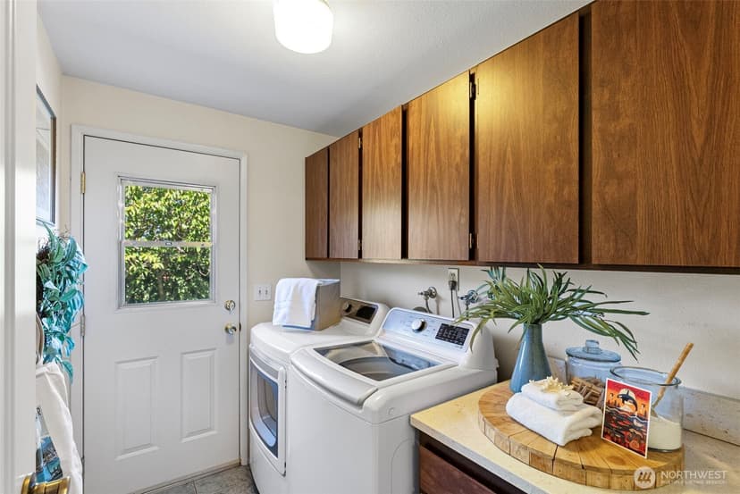 Property photo for 7108 Soundview Drive NW, Gig Harbor photo 28