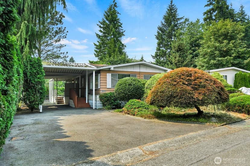 Property photo for 19225 128th Place NE, Bothell