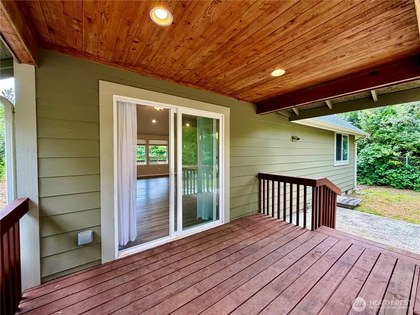 Property photo for 224 S Oar Loop SW, Ocean Shores photo 28