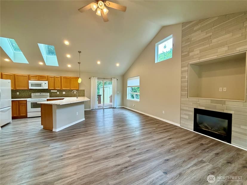 Property photo for 224 S Oar Loop SW, Ocean Shores photo 8