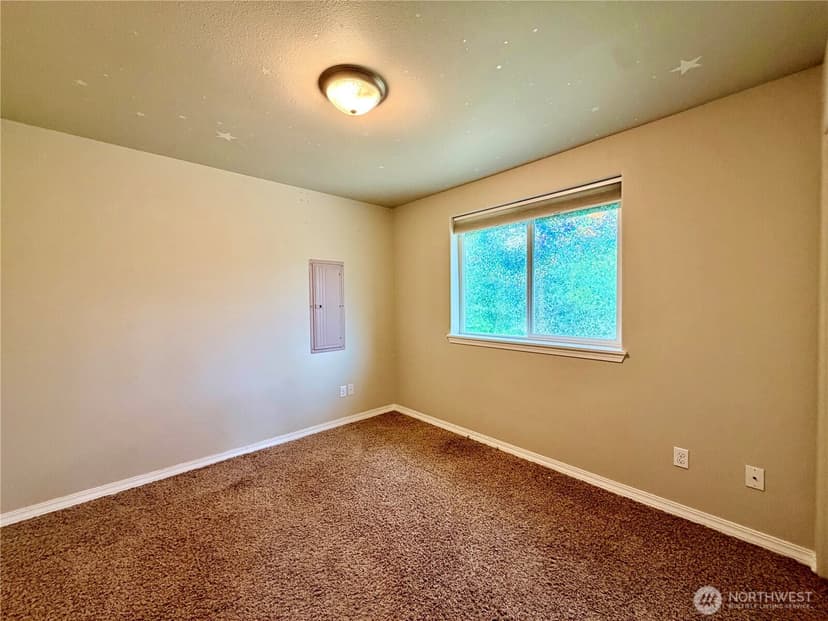 Property photo for 224 S Oar Loop SW, Ocean Shores photo 24