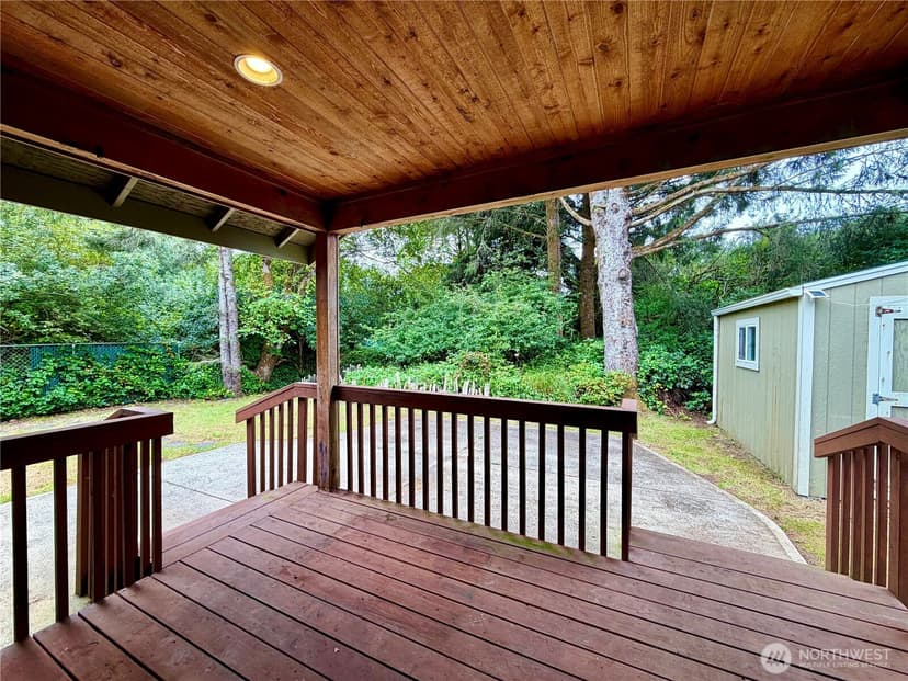 Property photo for 224 S Oar Loop SW, Ocean Shores photo 30