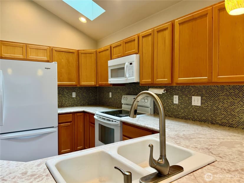 Property photo for 224 S Oar Loop SW, Ocean Shores photo 14