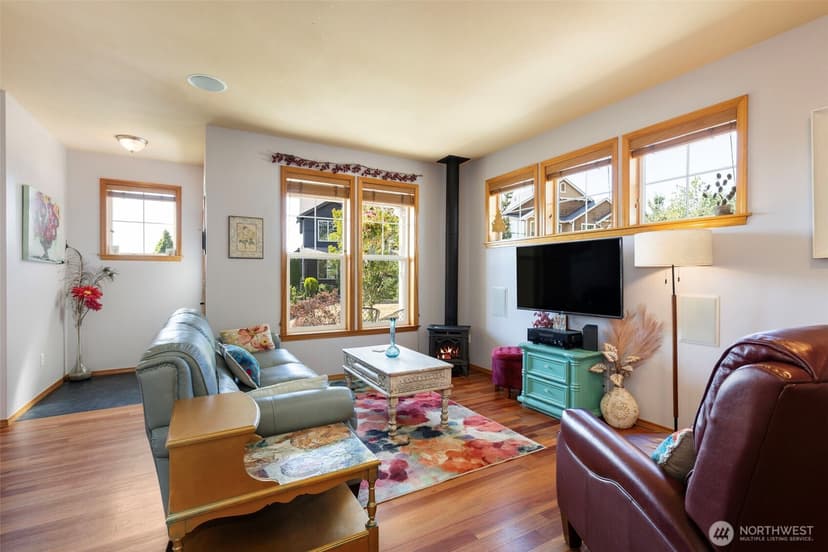 Property photo for 20276 Hillsong Place NE, Poulsbo photo 9
