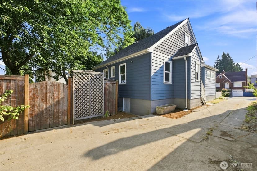 Property photo for 1011 High Avenue, Bremerton photo 28