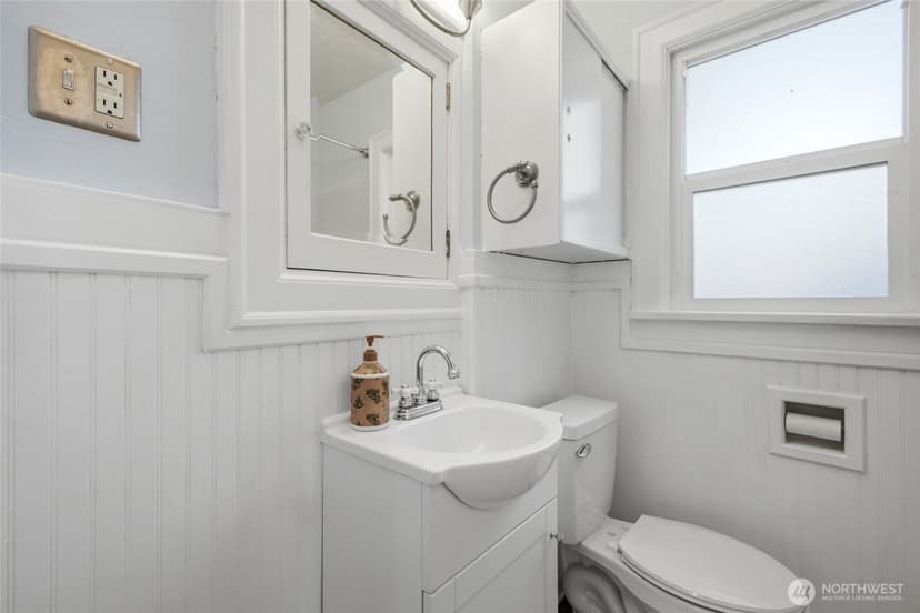 Property photo for 1011 High Avenue, Bremerton photo 14