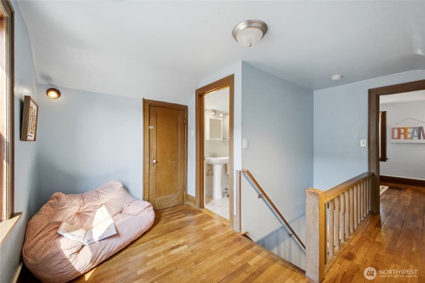 Property photo for 1011 High Avenue, Bremerton photo 17