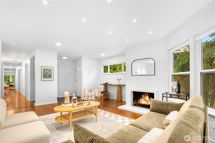 Property photo for 14651 NE 40th Street #F5, Bellevue photo 7