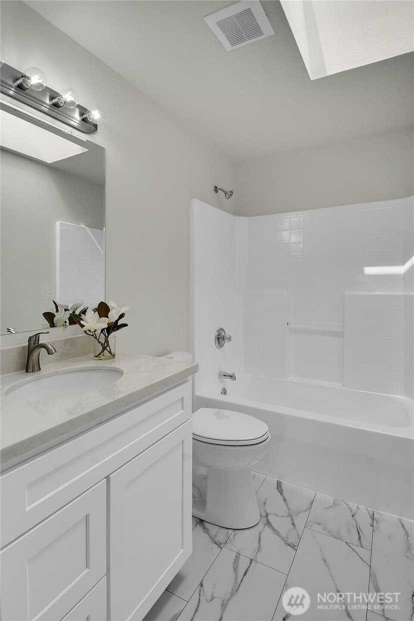 Property photo for 20702 Anna Lane, Arlington photo 14