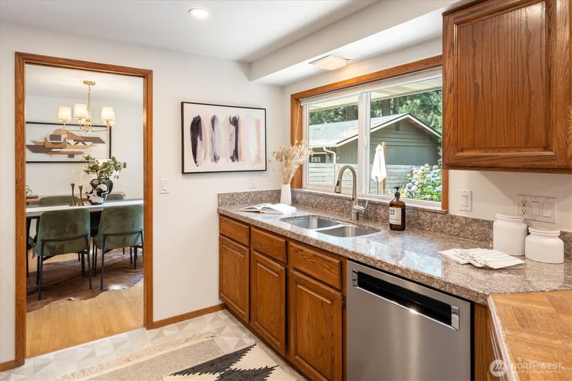 Property photo for 14053 2nd Avenue NW, Seattle photo 10