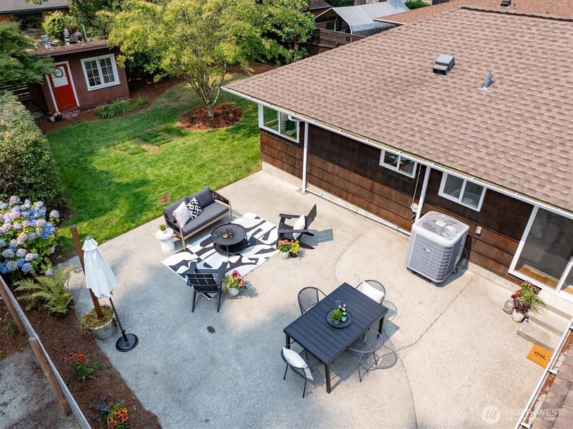 Property photo for 14053 2nd Avenue NW, Seattle photo 32