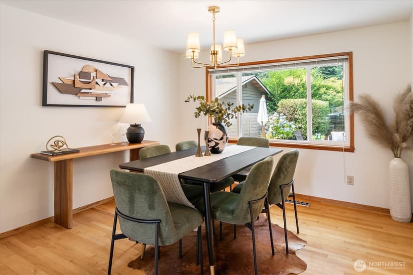 Property photo for 14053 2nd Avenue NW, Seattle photo 8