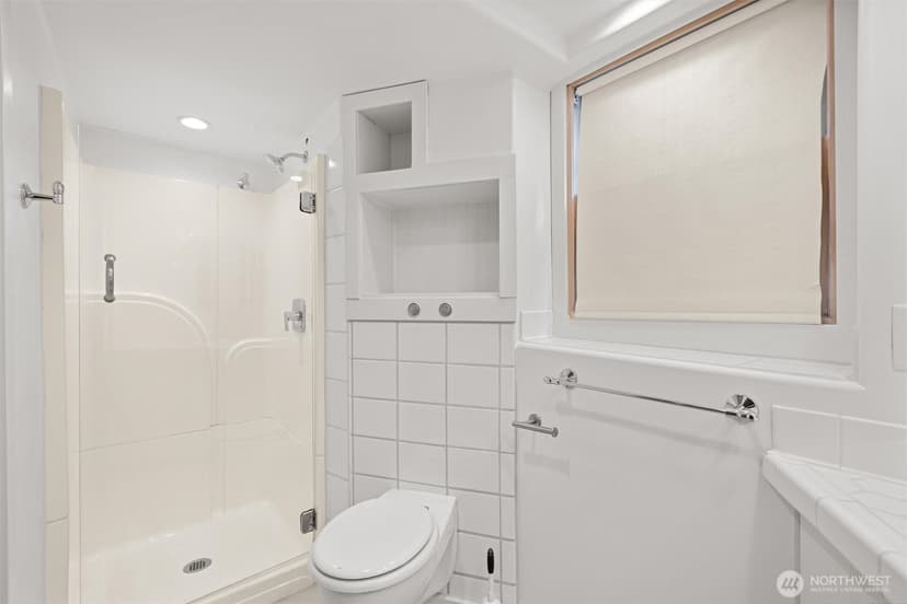 Property photo for 1417 Martin Luther King Jr Way, Seattle photo 35