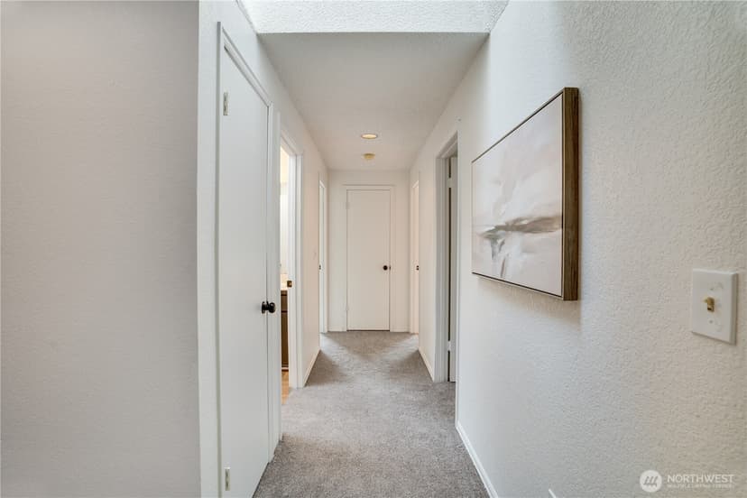 Property photo for 7009 Cameo Drive SW, Lakewood photo 26
