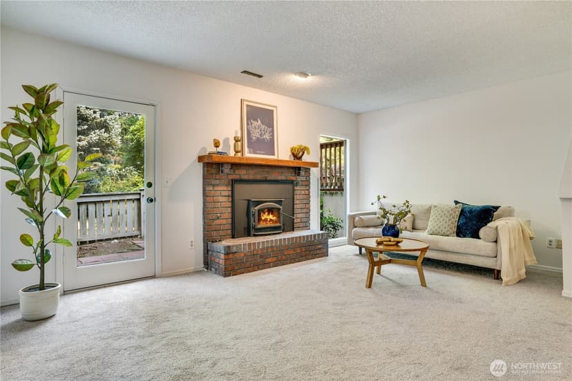 Property photo for 7009 Cameo Drive SW, Lakewood photo 16