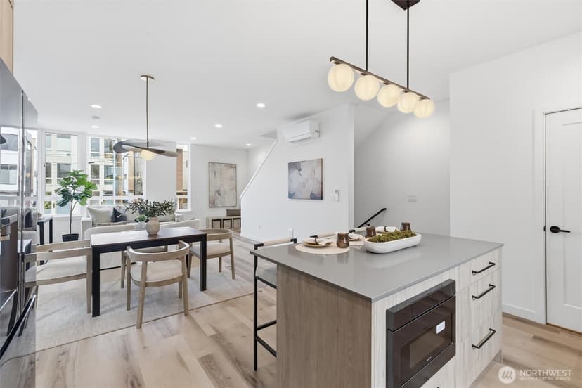 Property photo for 805 NW 63rd Street #B, Seattle photo 5
