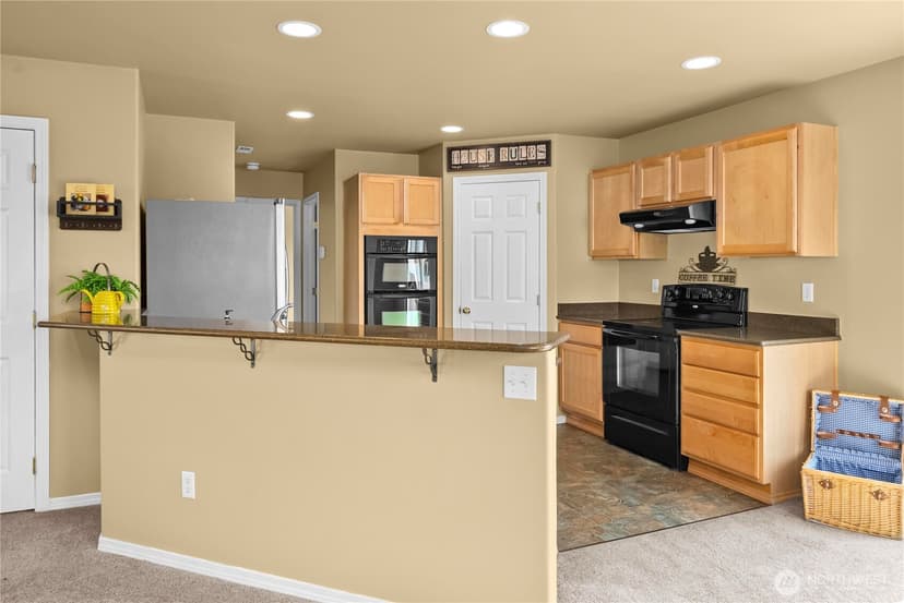 Property photo for 19529 100th Street E, Bonney Lake photo 9