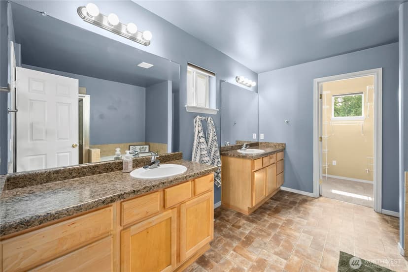 Property photo for 19529 100th Street E, Bonney Lake photo 28