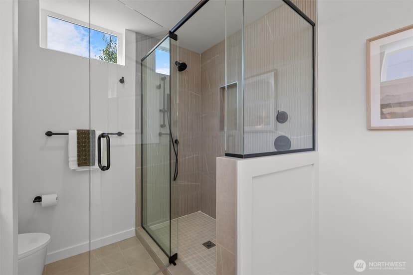 Property photo for 813 NW 63rd Street, Seattle photo 22