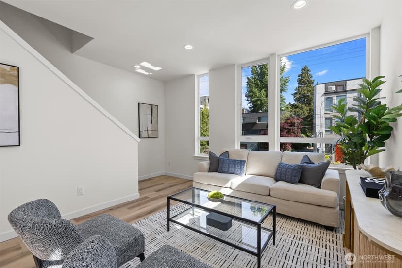 Property photo for 813 NW 63rd Street, Seattle photo 16