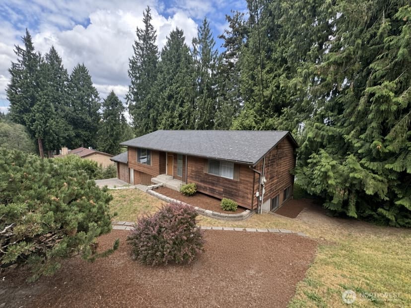 Property photo for 34418 54th Avenue S, Auburn photo 2