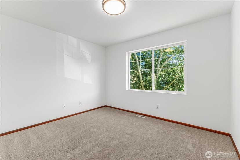 Property photo for 17325 84th Avenue NE, Arlington photo 29