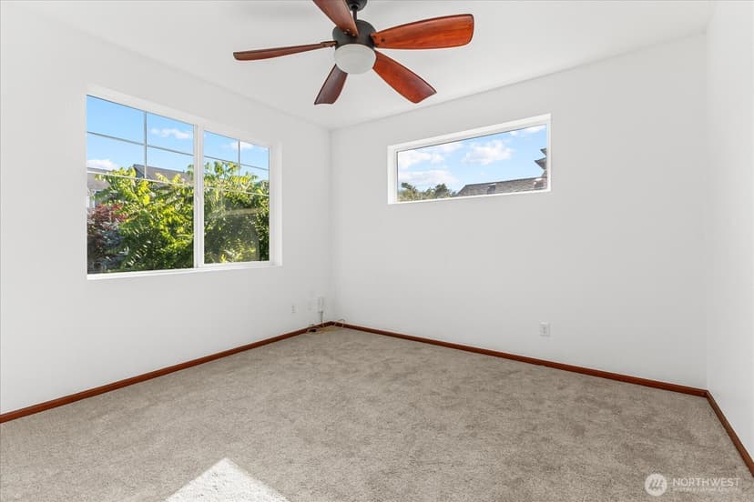Property photo for 17325 84th Avenue NE, Arlington photo 12