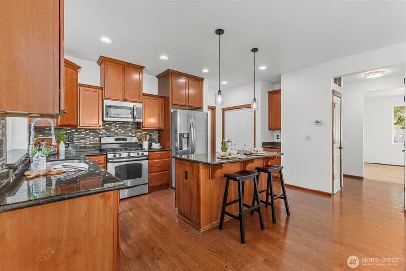 Property photo for 17325 84th Avenue NE, Arlington photo 15