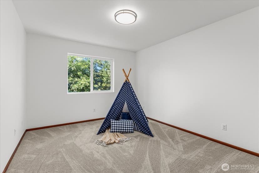 Property photo for 17325 84th Avenue NE, Arlington photo 31