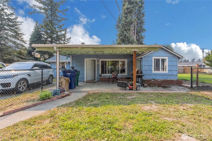 Property photo for 2107 D Street SE, Auburn