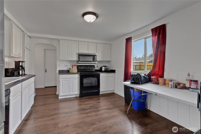 Property photo for 2107 D Street SE, Auburn photo 11