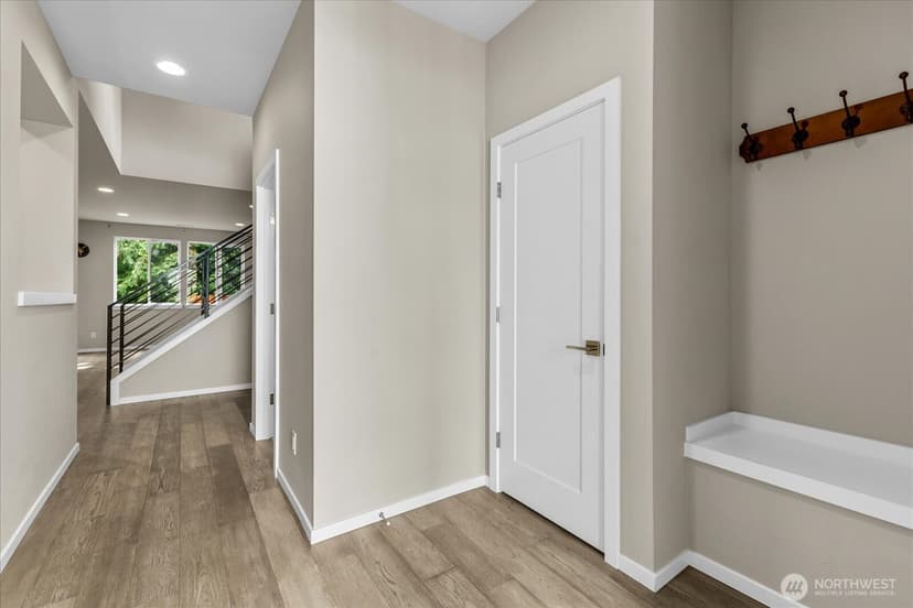 Property photo for 13751 SE 183RD Street, Renton photo 4
