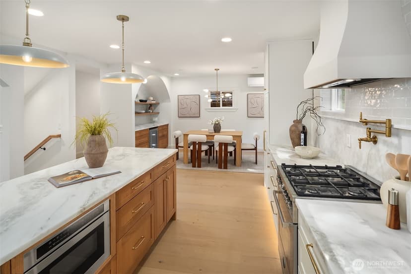 Property photo for 1919 E Eaton Place, Seattle photo 14