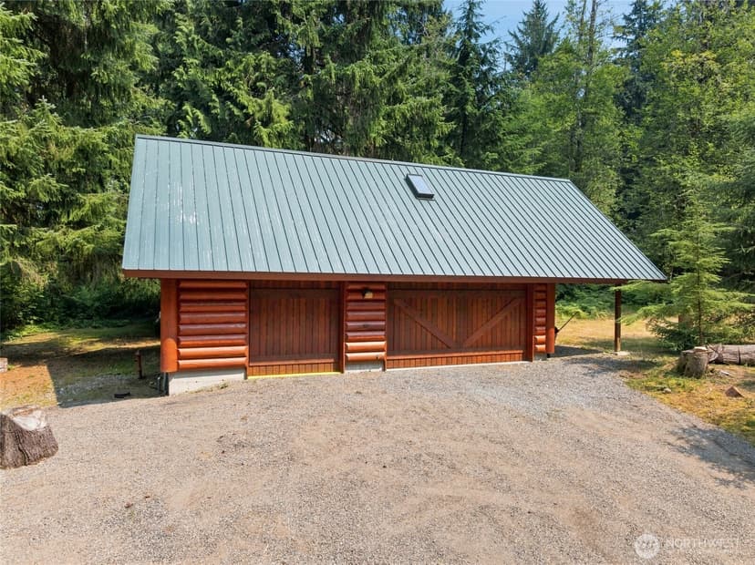 Property photo for 36836 SE 191st Street, Maple Valley photo 4