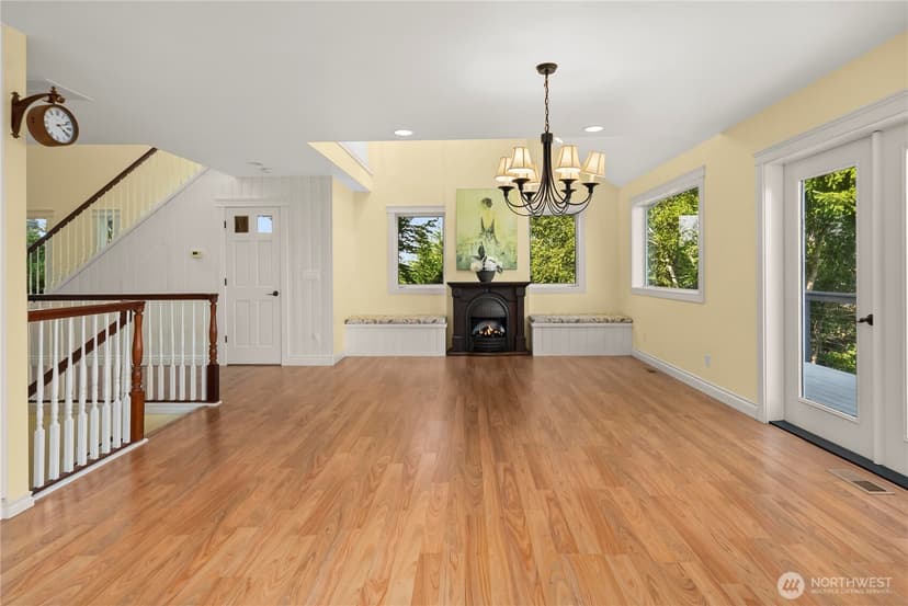 Property photo for 1202 Lansing Avenue W, Bremerton photo 7