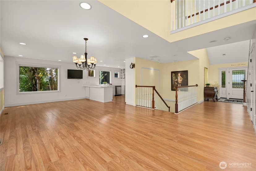 Property photo for 1202 Lansing Avenue W, Bremerton photo 6