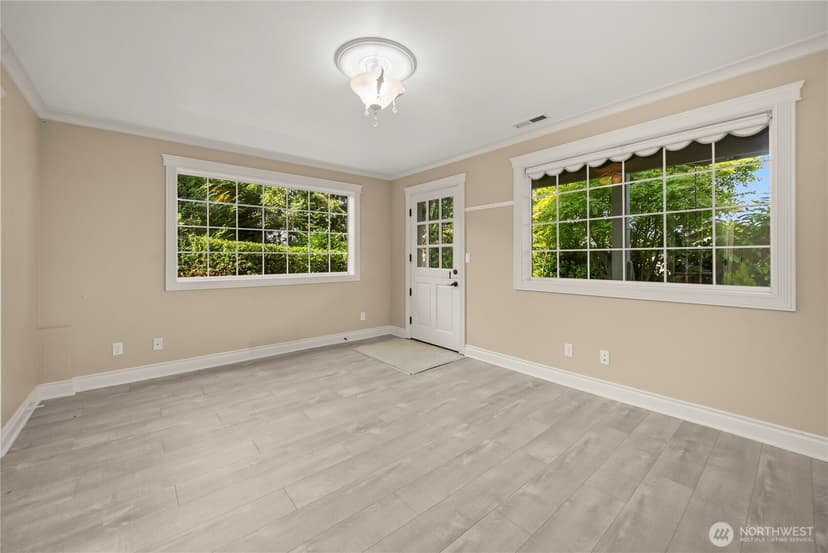 Property photo for 1202 Lansing Avenue W, Bremerton photo 21