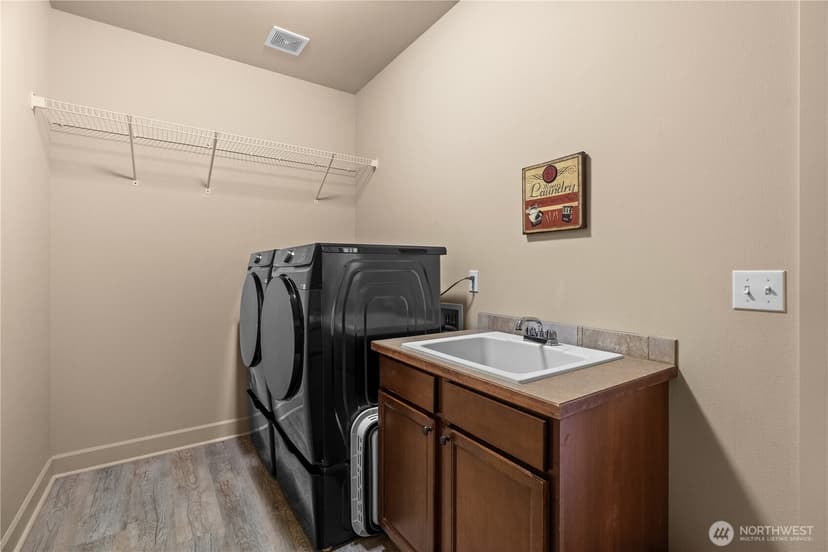 Property photo for 40 Carson Avenue SE, Port Orchard photo 31